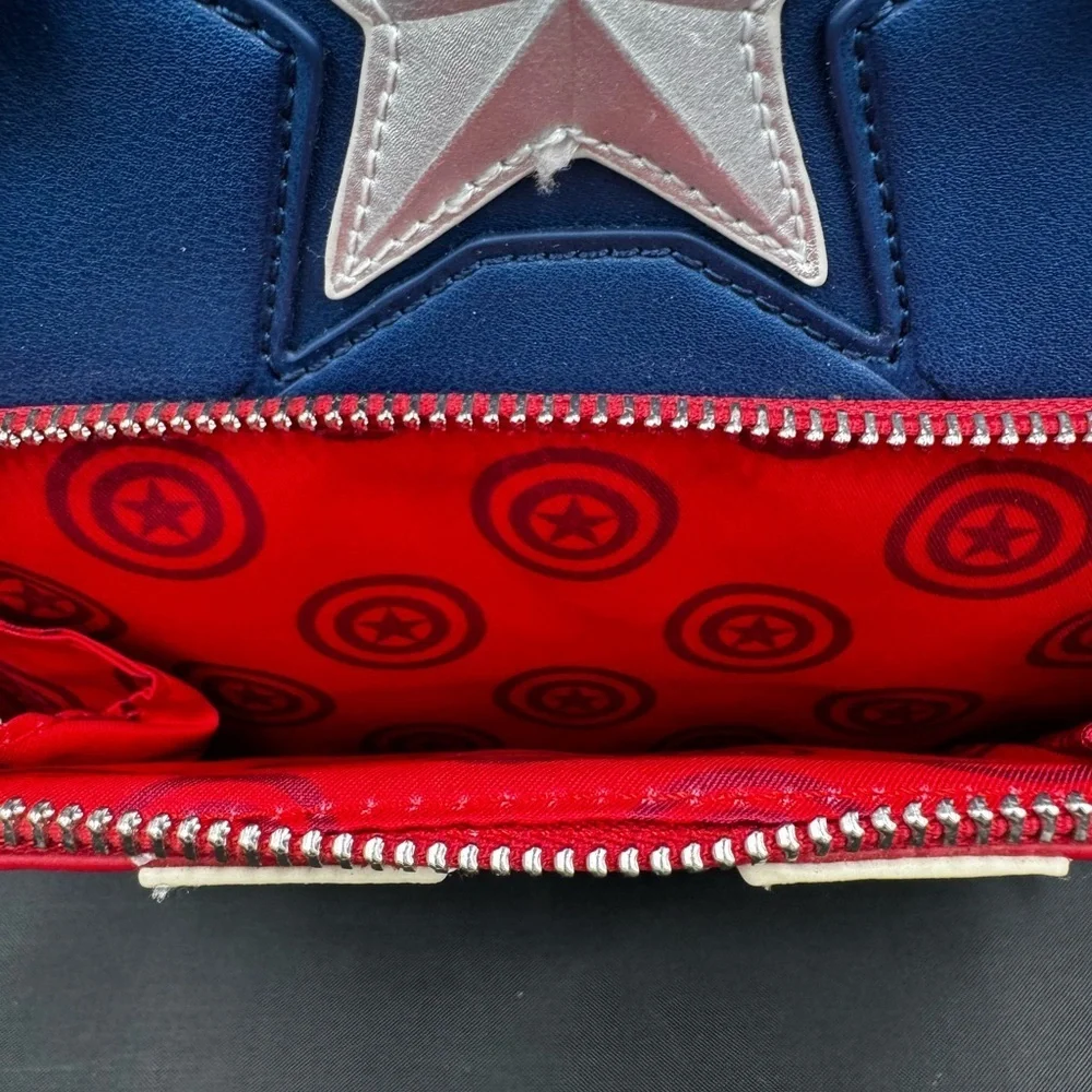 Loungefly Captain America Backpack - Picture 4 of 5
